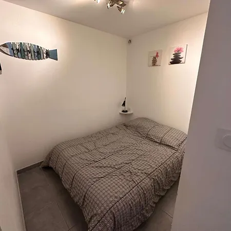 Bel 2 Pieces Avec Climatisation A Port Camargue, Pour 4 Personnes - Fr-1-731-129 Apartment Le Grau-du-Roi